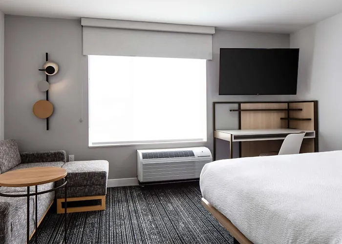Towneplace Suites By Marriott Milwaukee West Bend
