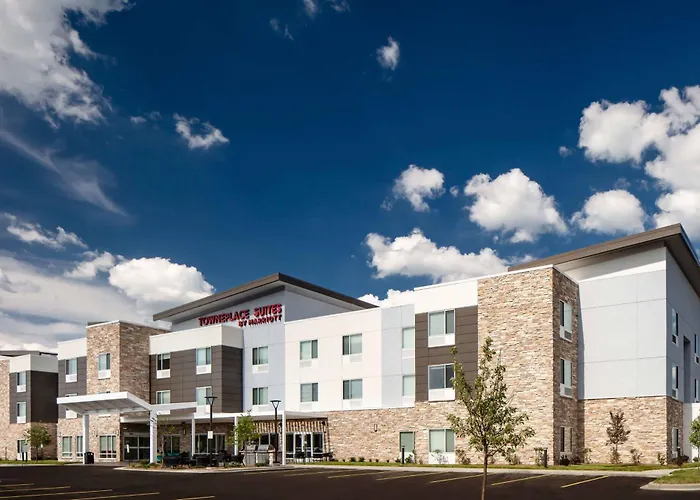 Towneplace Suites By Marriott Milwaukee West Bend